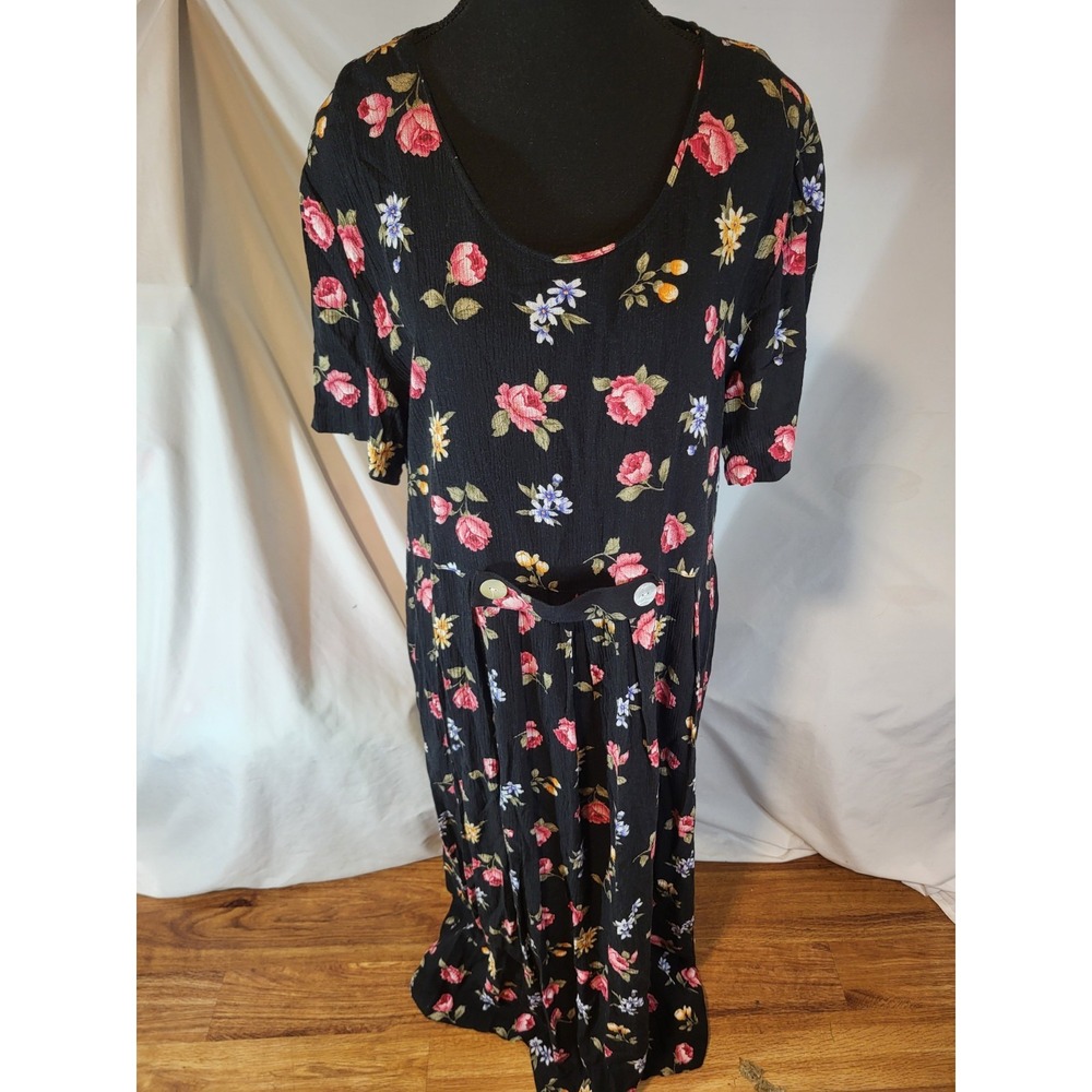 Vtge Sunshine‎ Starshine Sze 18 Black Floral Rayon Dress Cottagecore